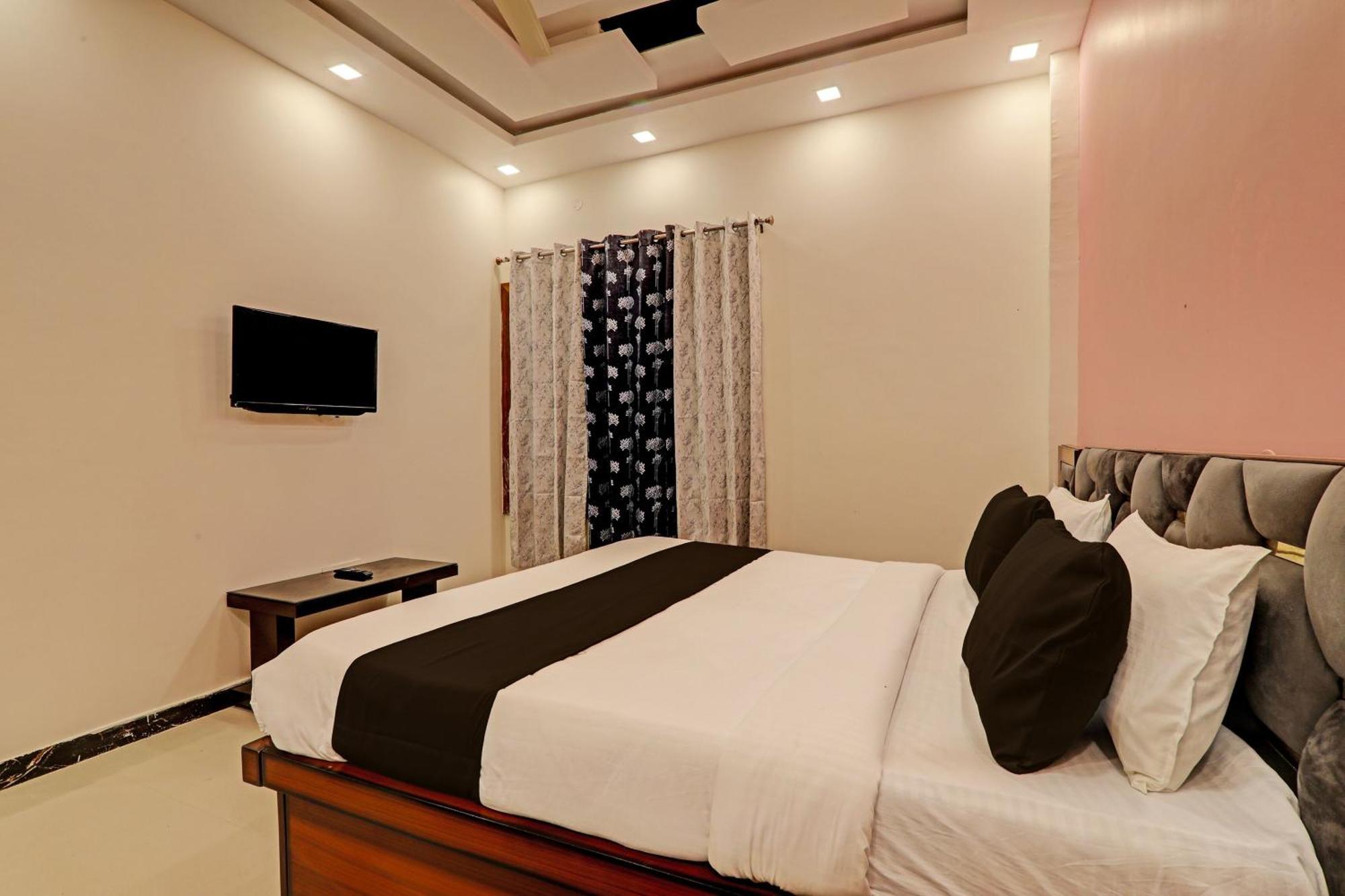 Hotel O Awadh International Bela Pratapgarh エクステリア 写真